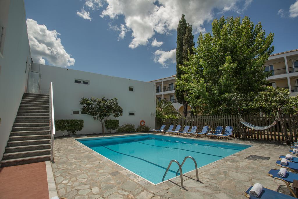 Popi Star Otel Gouvia Dış mekan fotoğraf